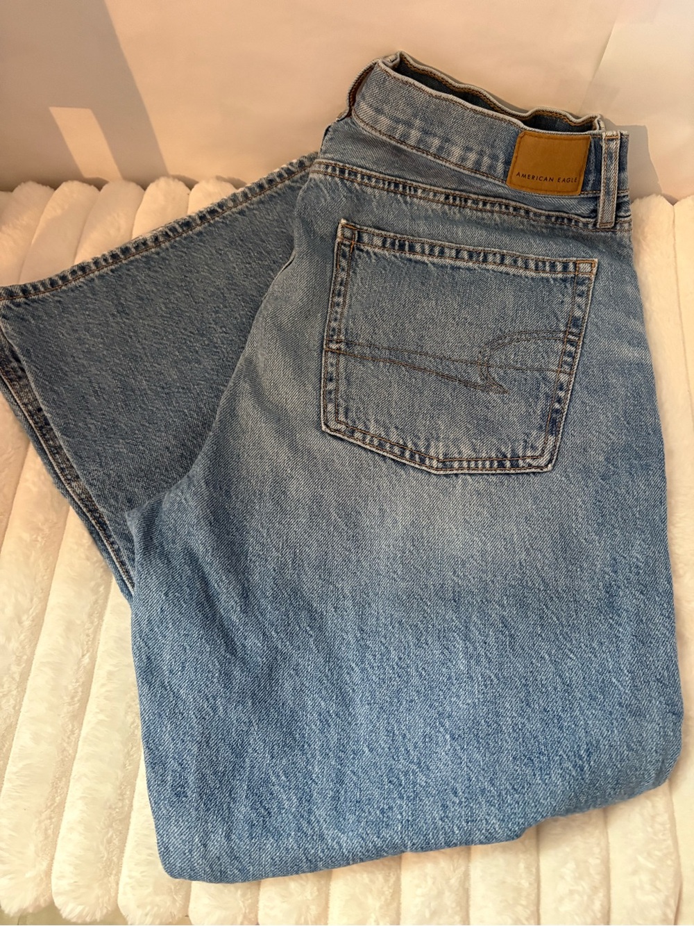American Eagle Outfitters Light Blue Wide Leg Jeans size 12 short